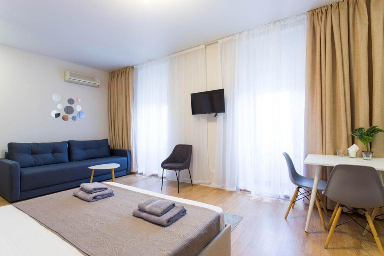 New Apartment In The Center - Gimnasiyna Naberezhna 24A-12 Kharkov Ngoại thất bức ảnh